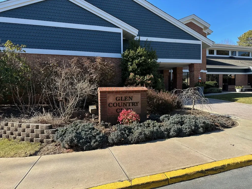163 Glen Drive Ridge NY 11961