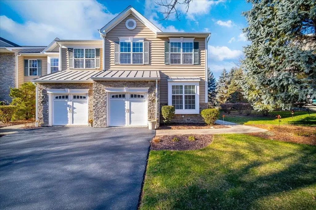 746 Huntington Drive Fishkill NY 12524
