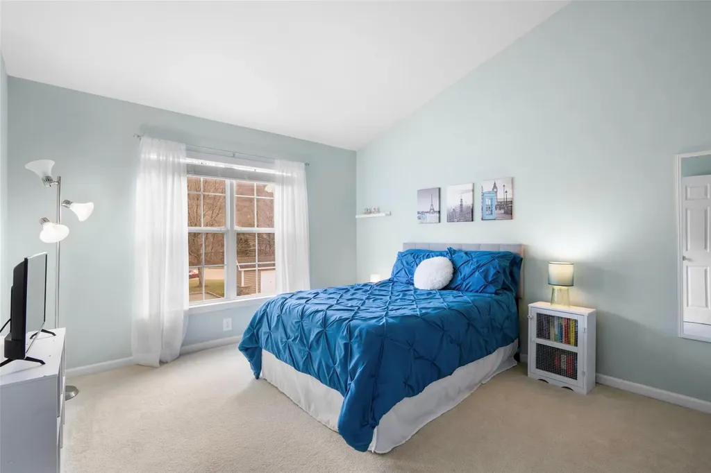 746 Huntington Drive Fishkill NY 12524