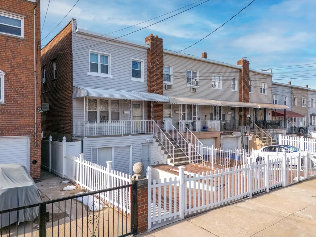 233 Swinton Avenue Bronx NY 10465