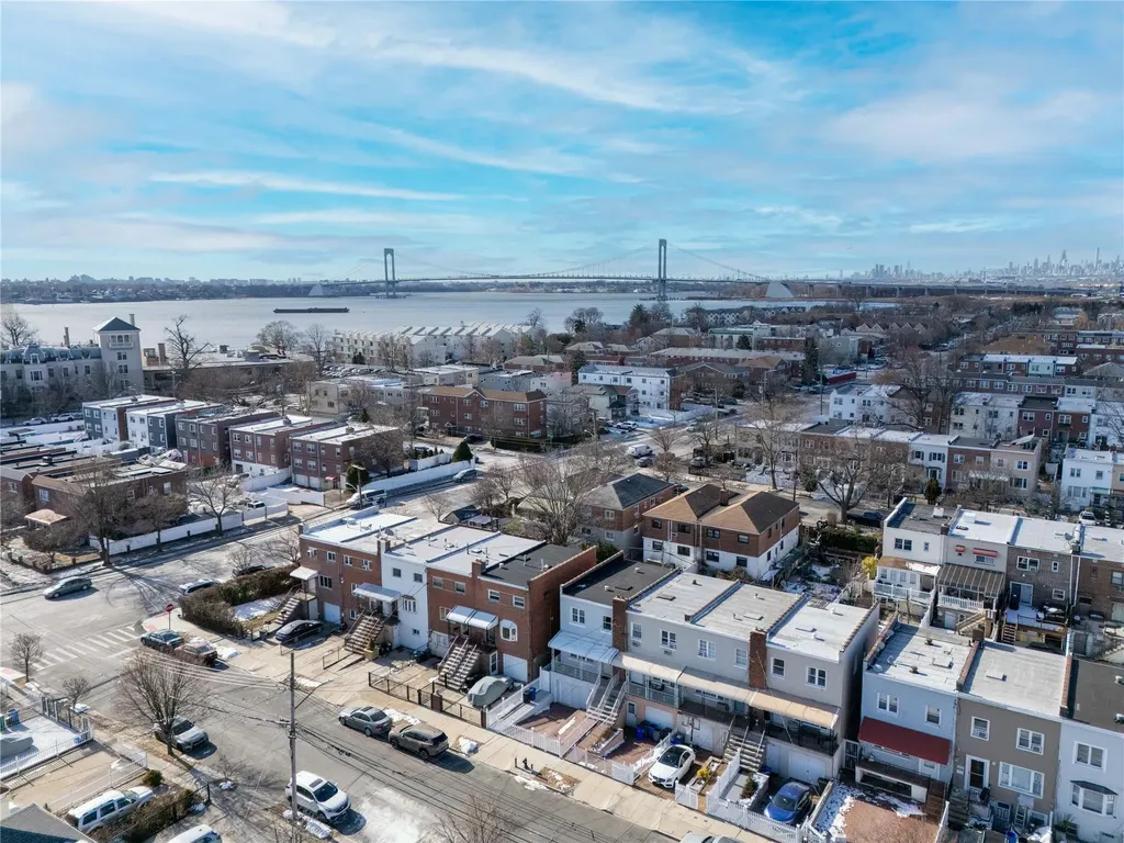 233 Swinton Avenue Bronx NY 10465