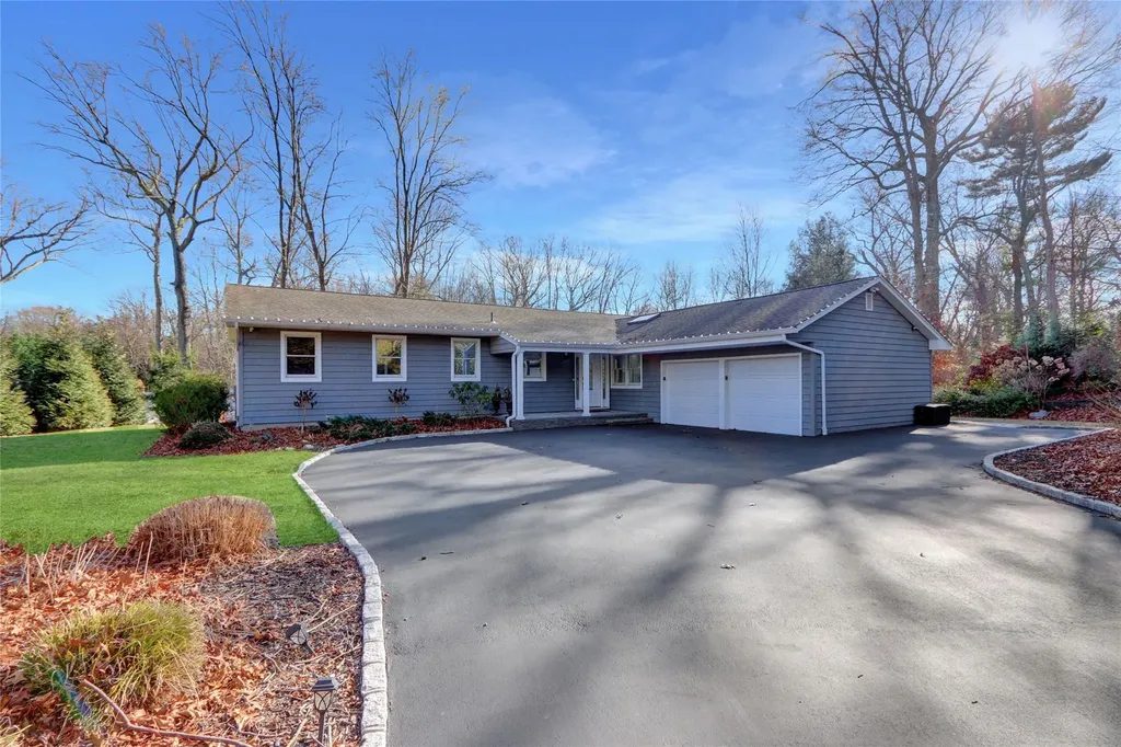 7 Fenimore Lane Huntington NY 11743