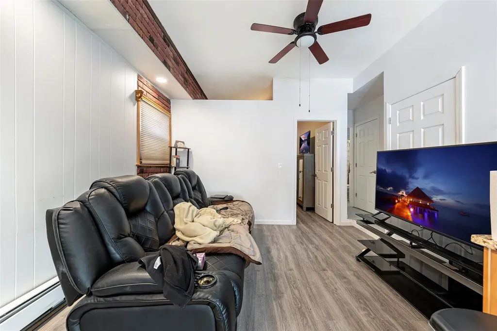 1622 Bayview Avenue Bronx NY 10465