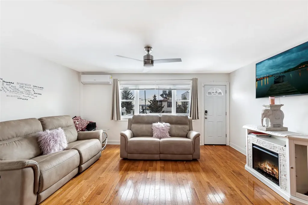 1622 Bayview Avenue Bronx NY 10465