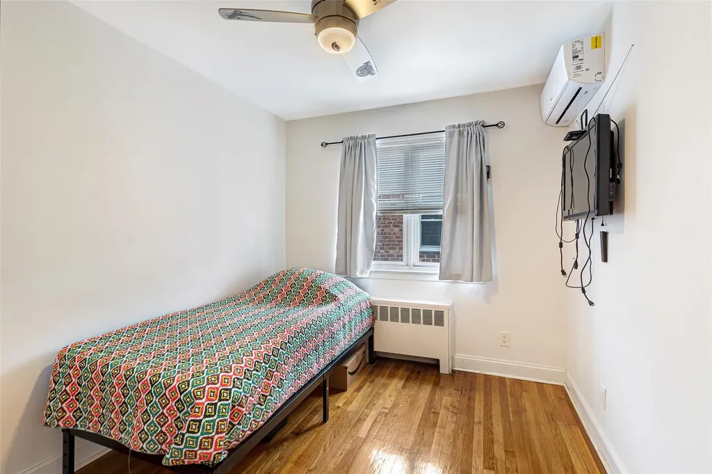 1622 Bayview Avenue Bronx NY 10465