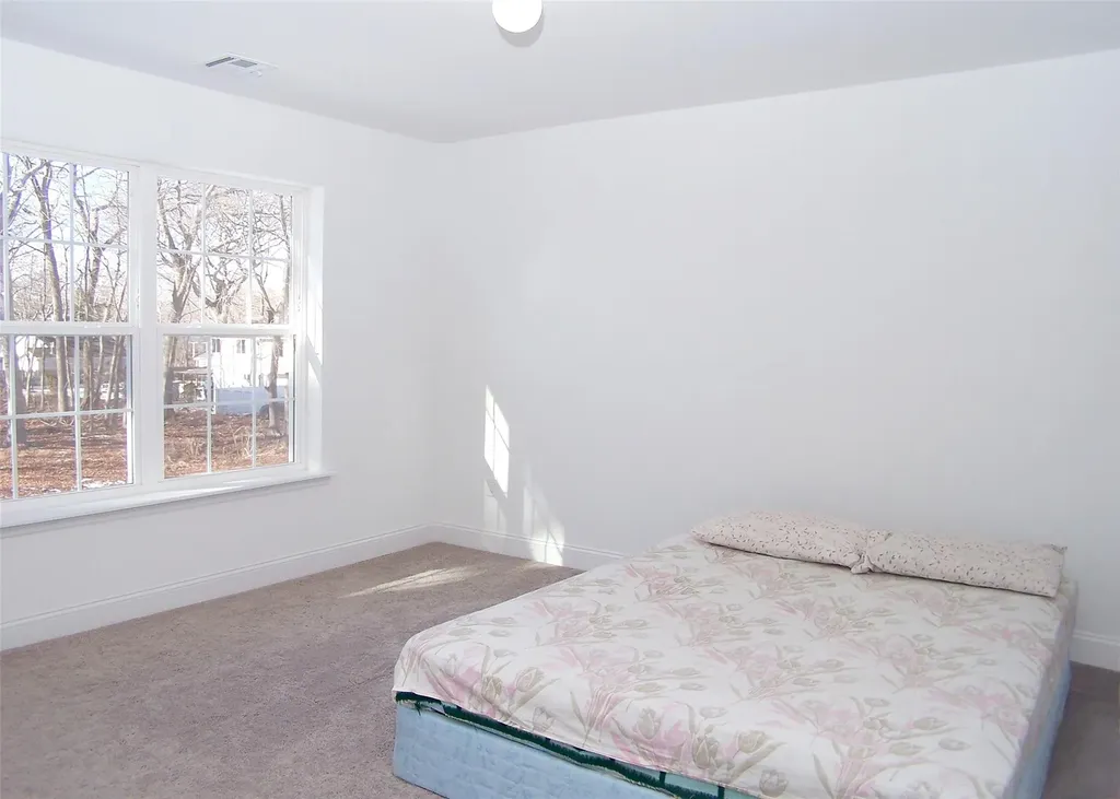 22 Maple Avenue Holbrook NY 11741