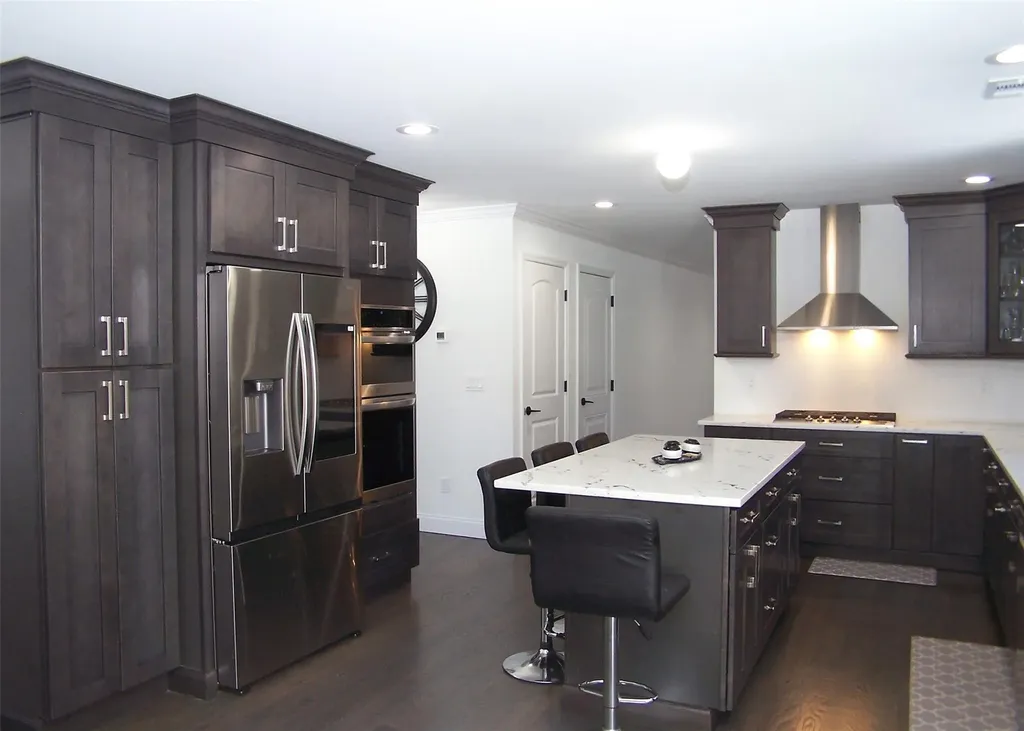 22 Maple Avenue Holbrook NY 11741
