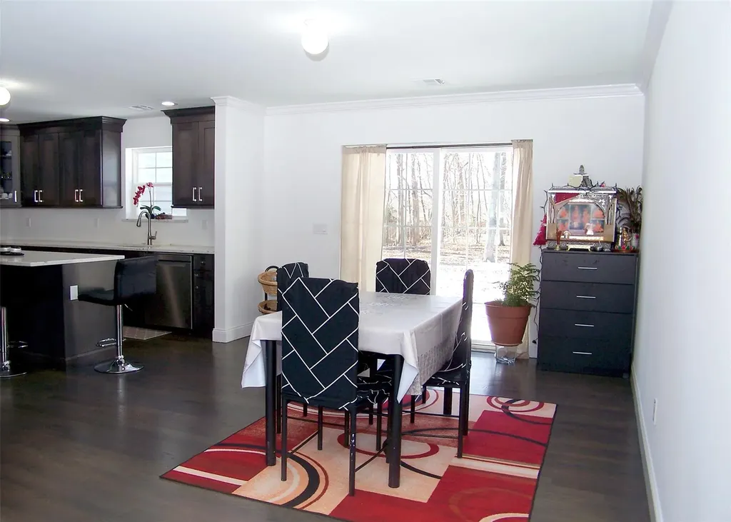 22 Maple Avenue Holbrook NY 11741