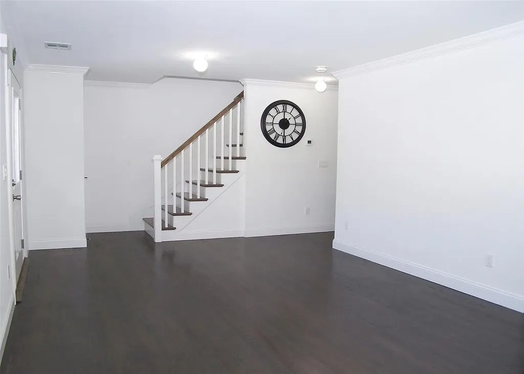 22 Maple Avenue Holbrook NY 11741