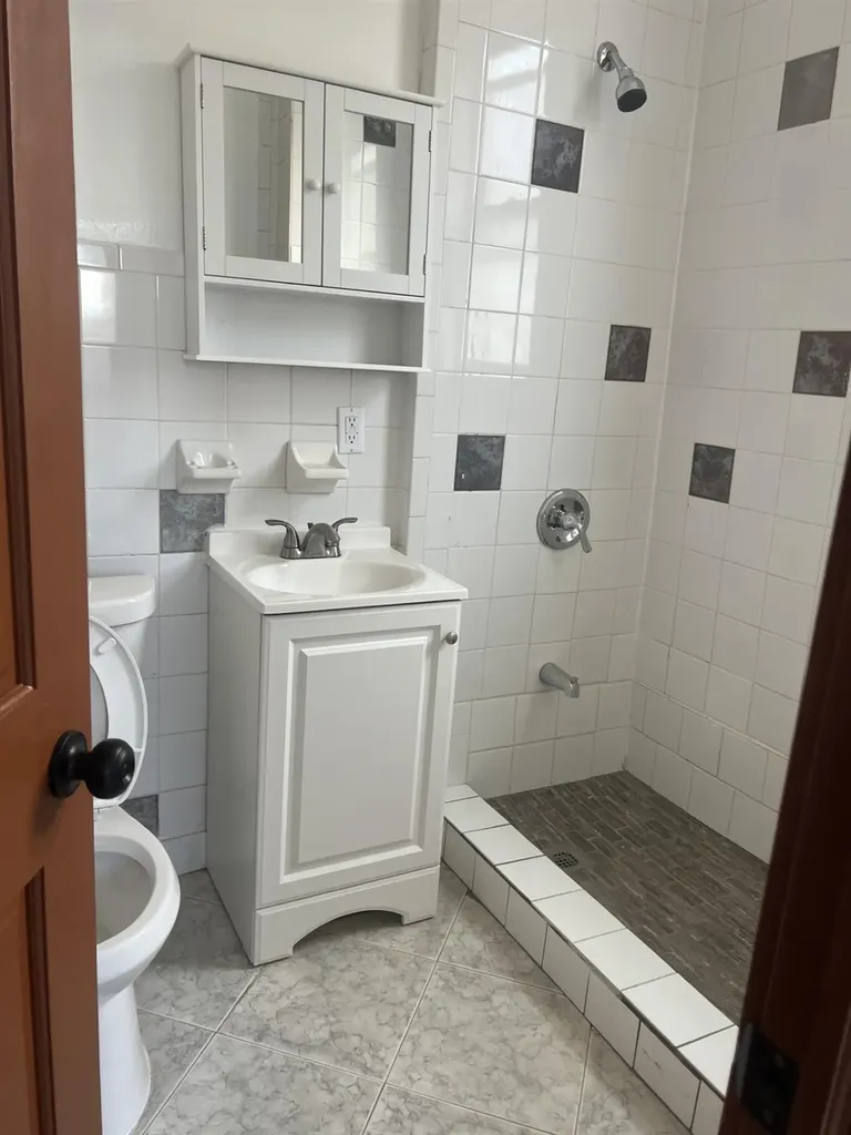 124 Hunter Avenue Yonkers NY 10704