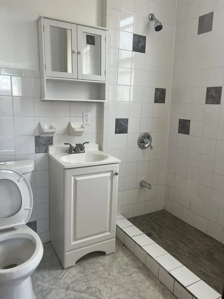 124 Hunter Avenue Yonkers NY 10704