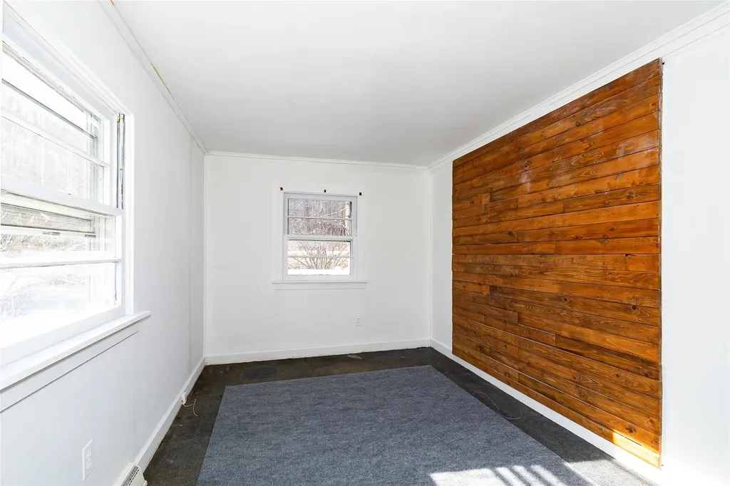 143 Vassar Road Poughkeepsie NY 12603