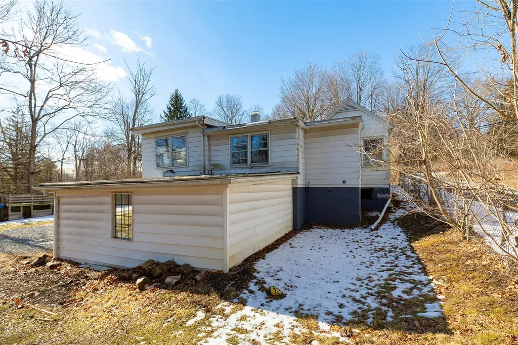143 Vassar Road Poughkeepsie NY 12603
