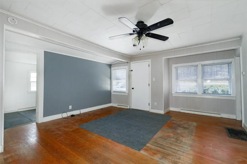 143 Vassar Road Poughkeepsie NY 12603