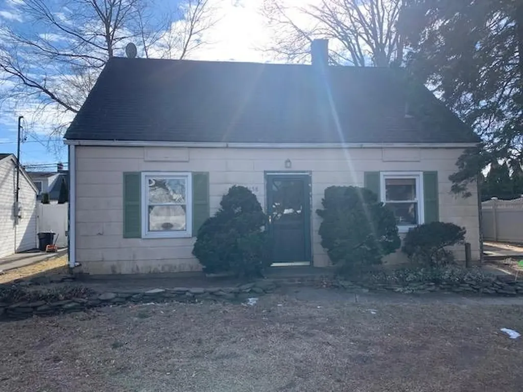 158 Periwinkle Road Levittown NY 11756