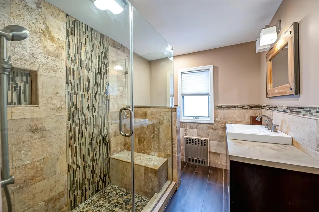 3553 Locust Avenue Wantagh NY 11793