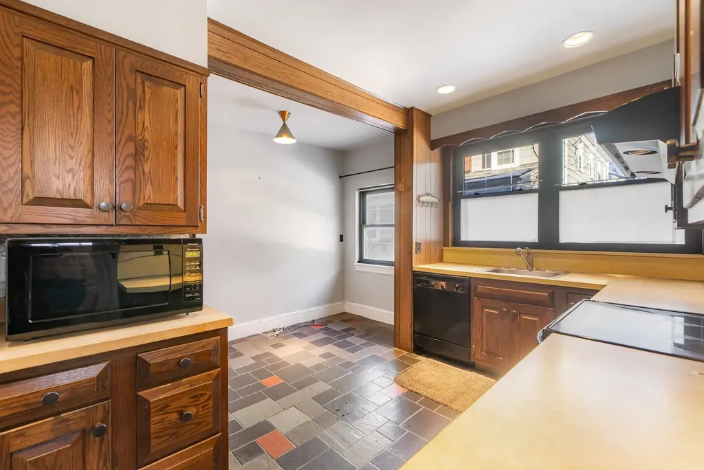 18 Cherwing Road Yonkers NY 10701