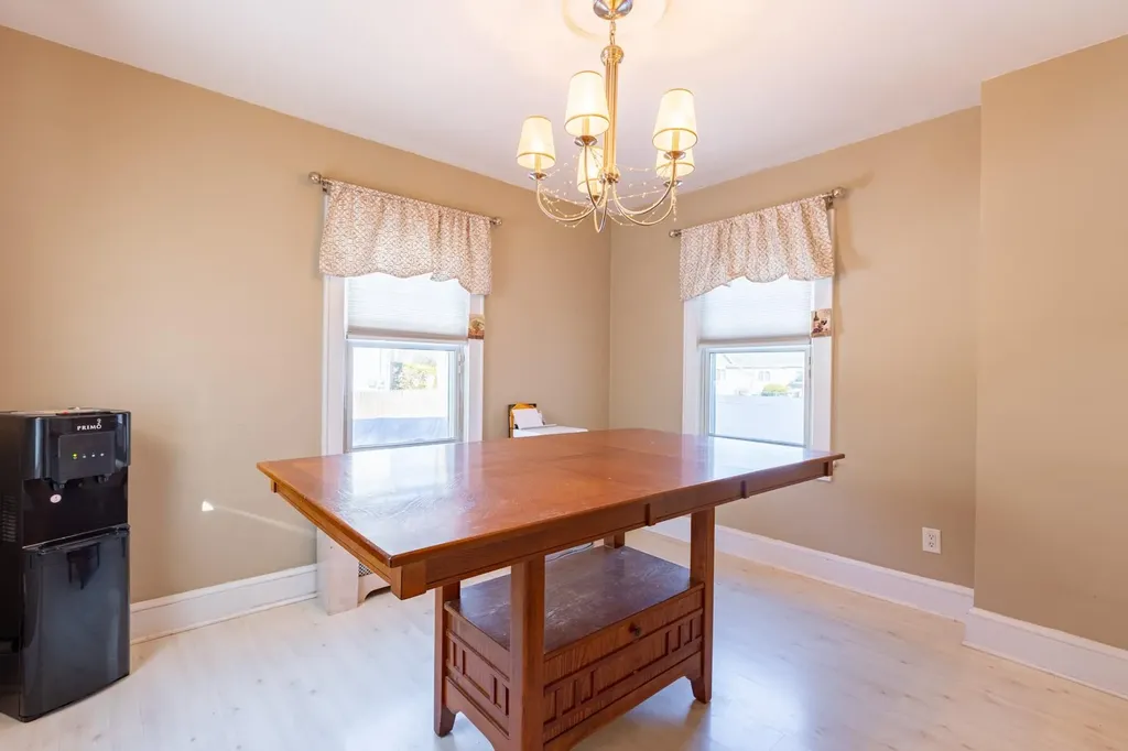 45 S Oregon Road West Babylon NY 11704