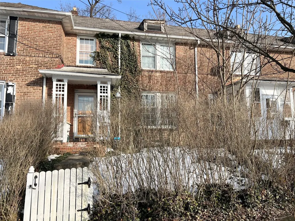 8 Bush Avenue Newburgh NY 12550
