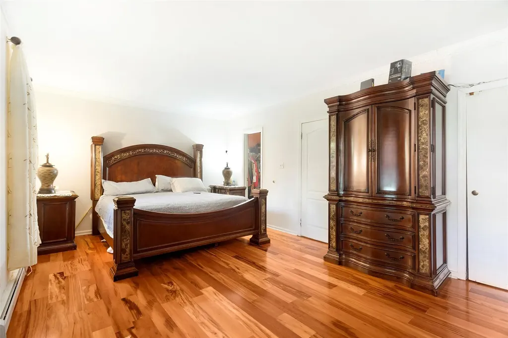 727 Lexington Avenue Brooklyn NY 11221