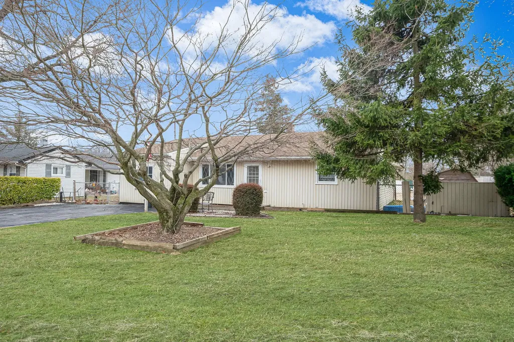12 Stewart Street Bay Shore NY 11706