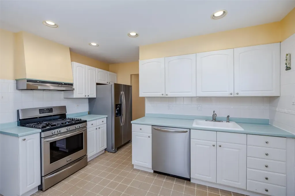 115 State Street Merrick NY 11566