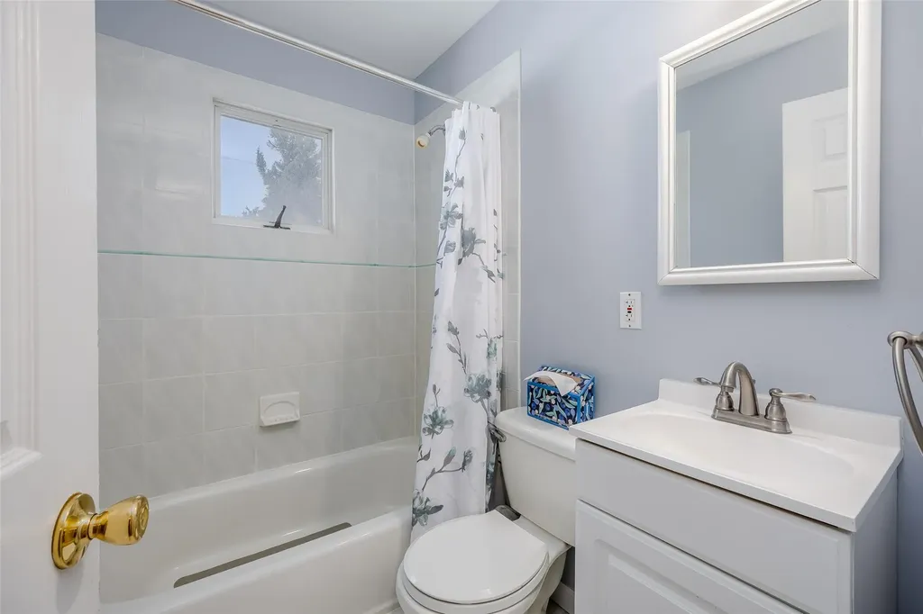 115 State Street Merrick NY 11566