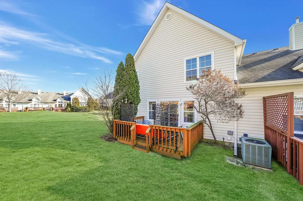 10 Summerfield Circle Central Islip NY 11722