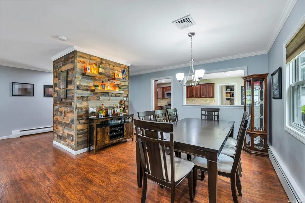 5 Skylark Lane Stony Brook NY 11790