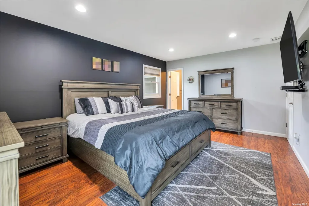 5 Skylark Lane Stony Brook NY 11790