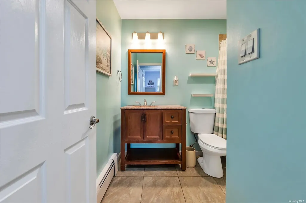 5 Skylark Lane Stony Brook NY 11790