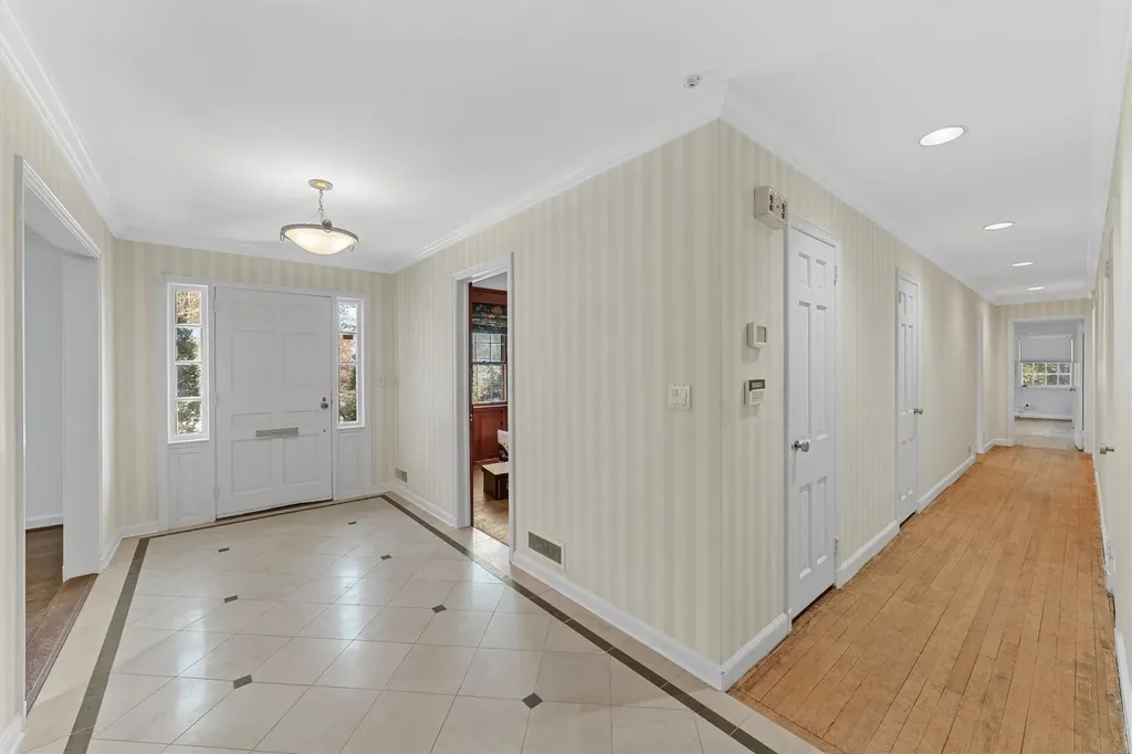 1 Tory Lane Scarsdale NY 10583