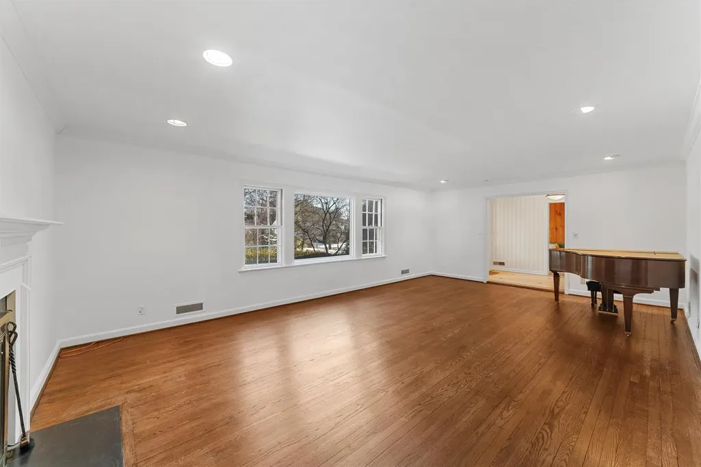 1 Tory Lane Scarsdale NY 10583