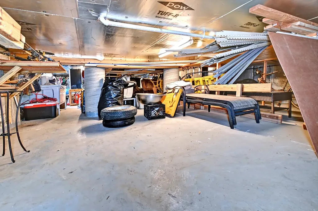 48 Pershing Avenue Babylon NY 11702