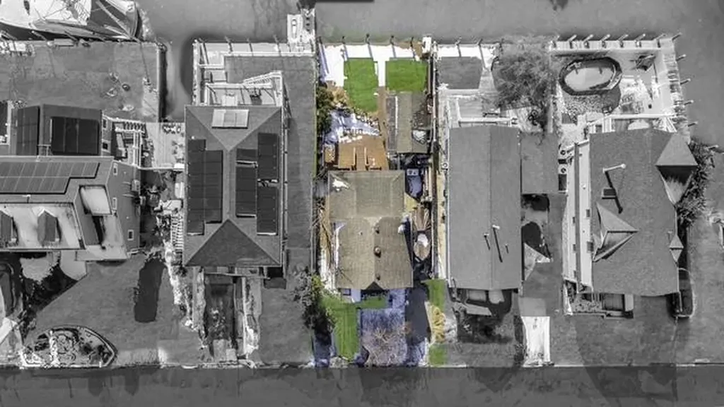 48 Pershing Avenue Babylon NY 11702