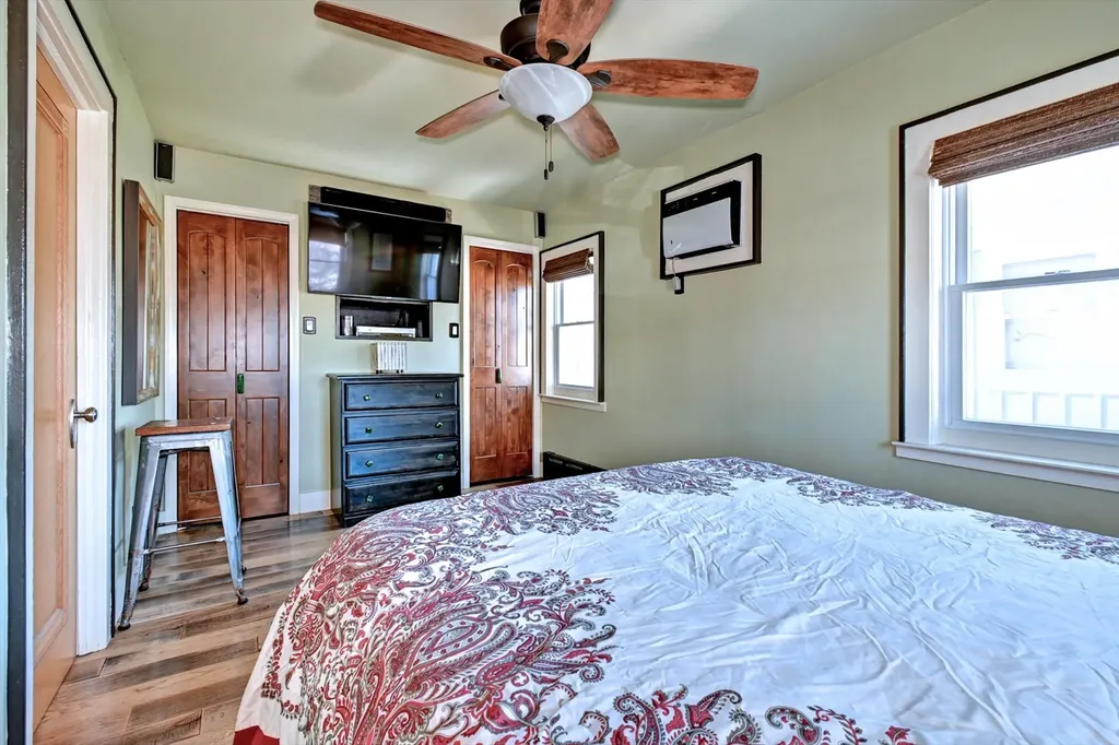 48 Pershing Avenue Babylon NY 11702