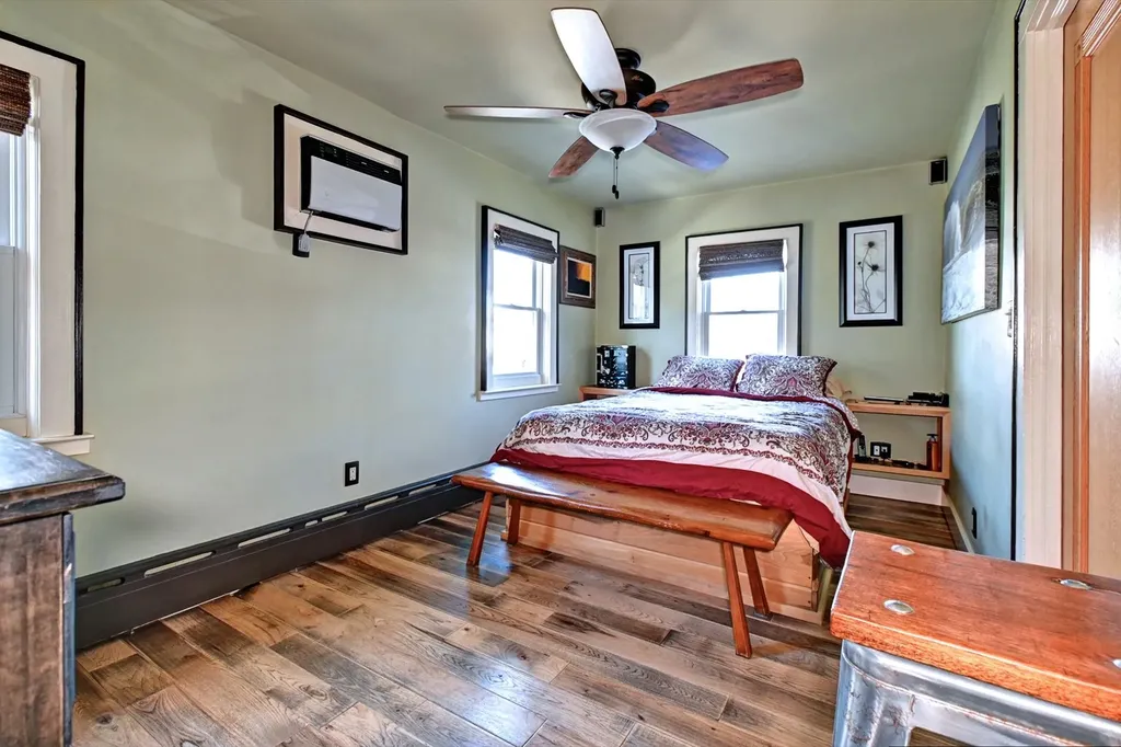 48 Pershing Avenue Babylon NY 11702