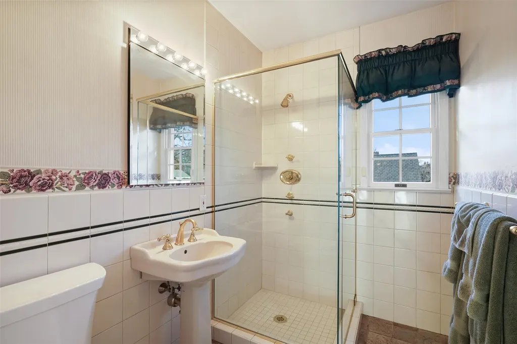 7 Justin Road Harrison NY 10528
