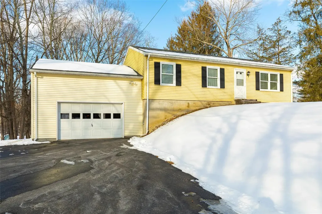 151 Haviland Road Poughkeepsie NY 12601