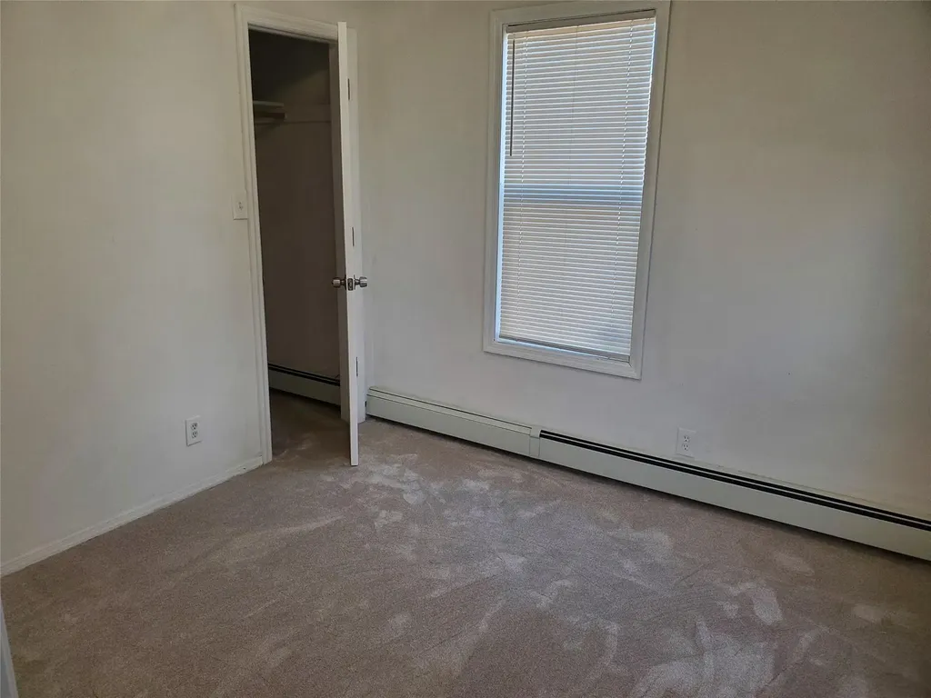88 Woodside Road Mastic Beach NY 11951