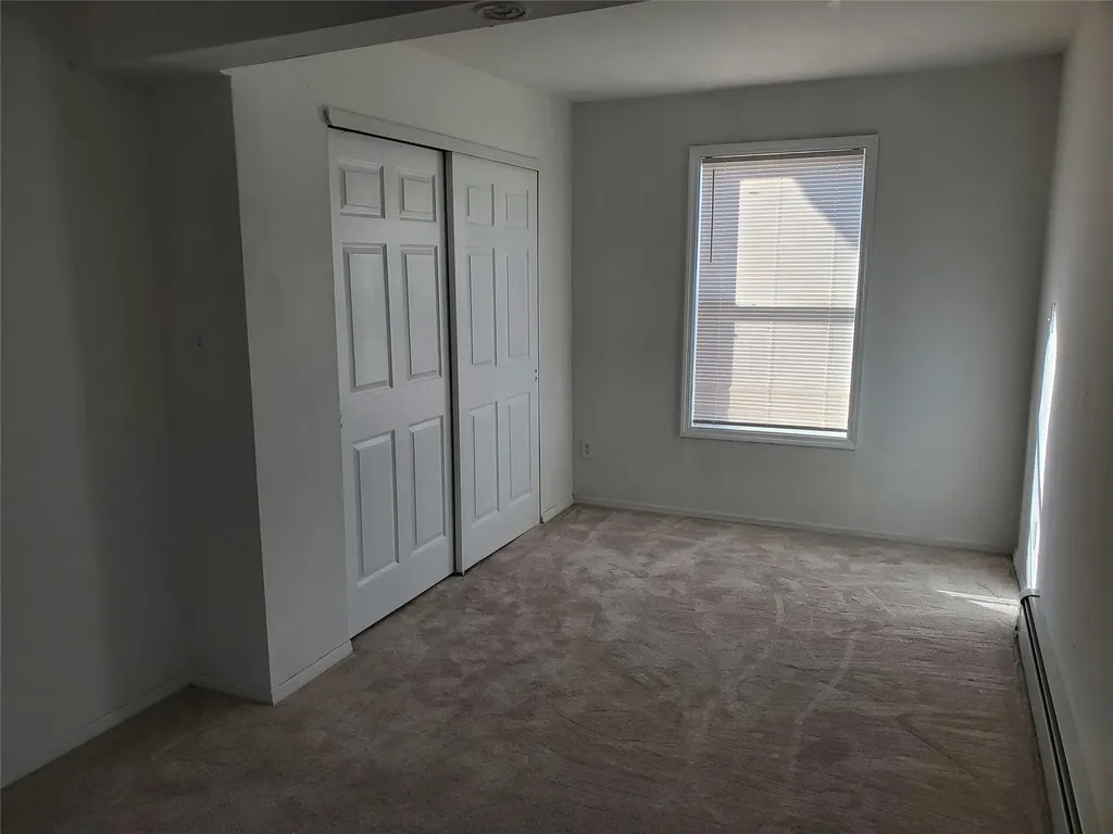 88 Woodside Road Mastic Beach NY 11951