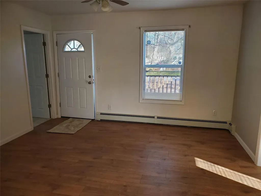 88 Woodside Road Mastic Beach NY 11951