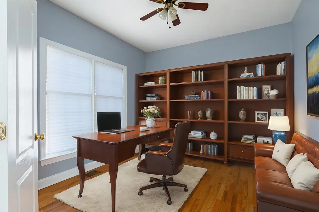 33 Old Field Road Poughkeepsie NY 12603