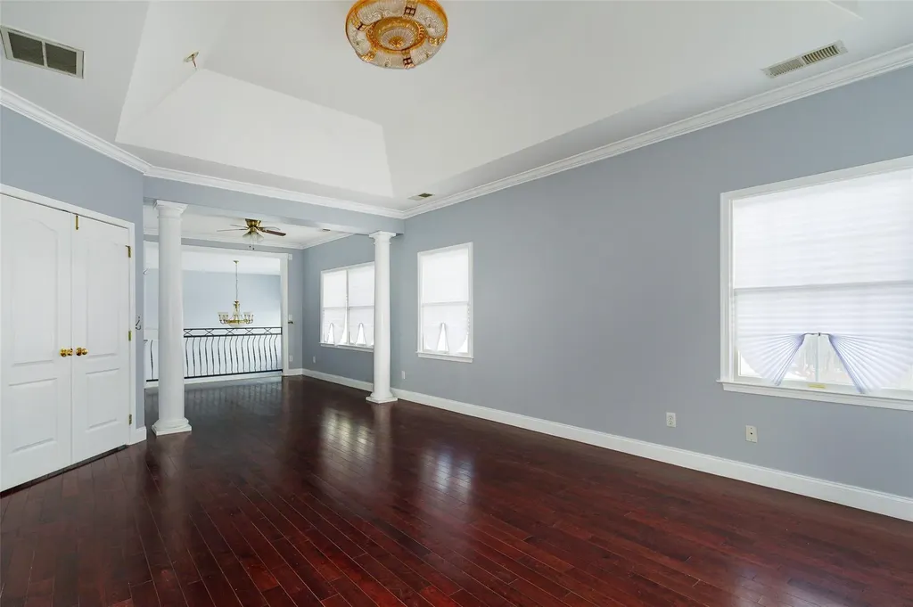 33 Old Field Road Poughkeepsie NY 12603