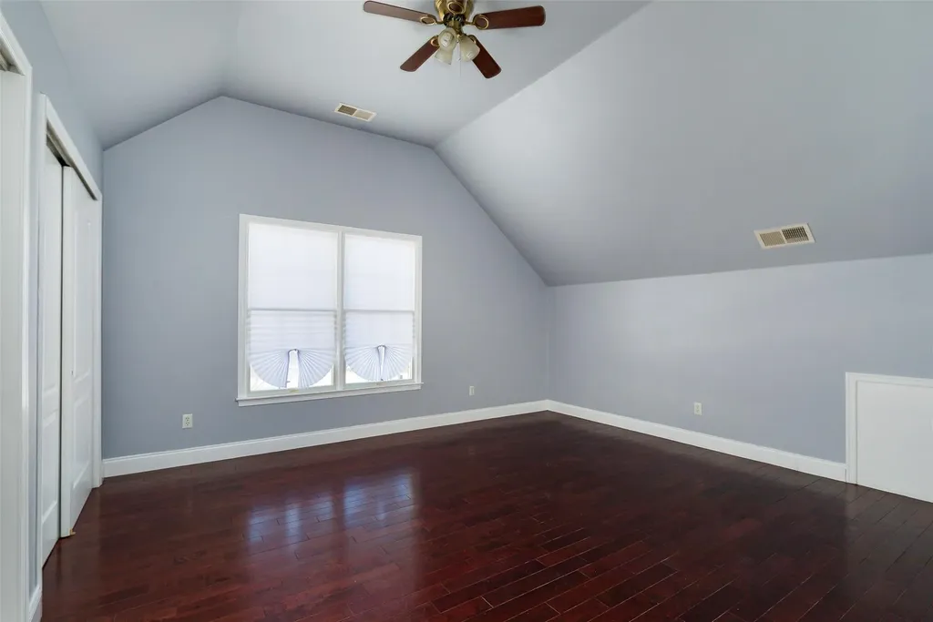 33 Old Field Road Poughkeepsie NY 12603