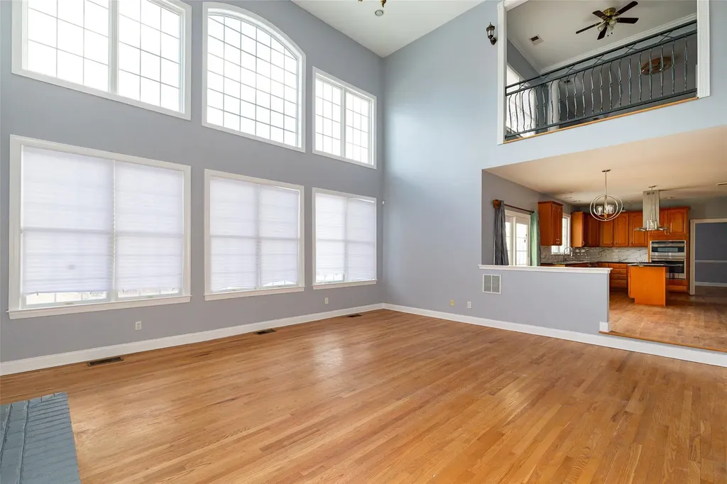 33 Old Field Road Poughkeepsie NY 12603