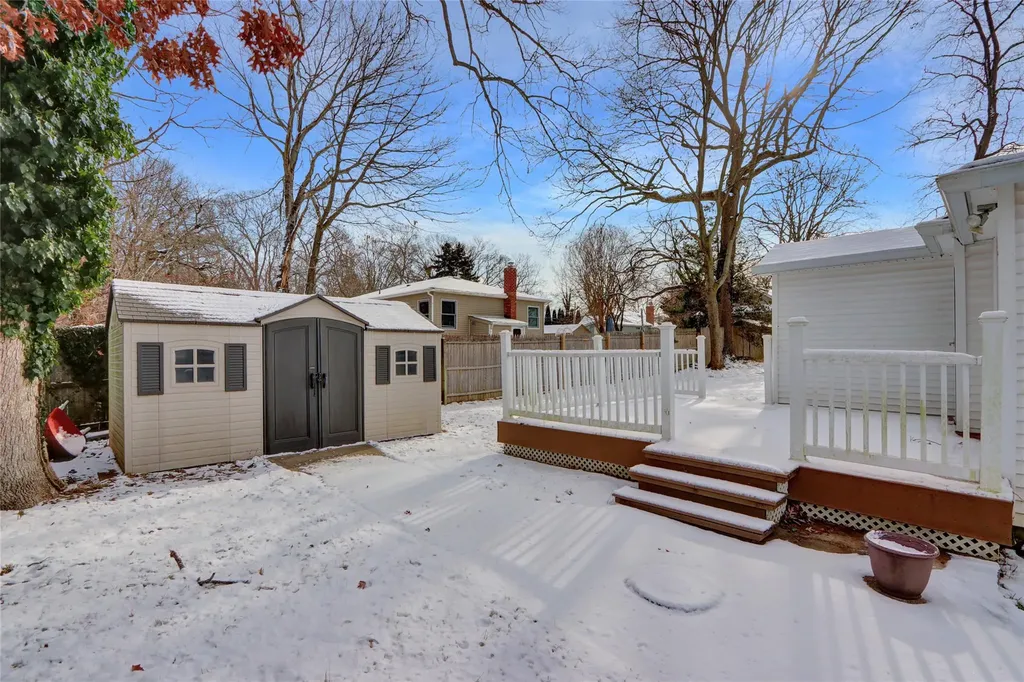 47 Upton Drive Sound Beach NY 11789