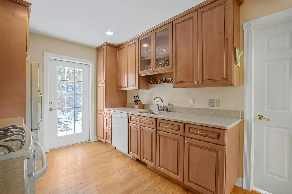 6 Butternut Lane Nanuet NY 10954