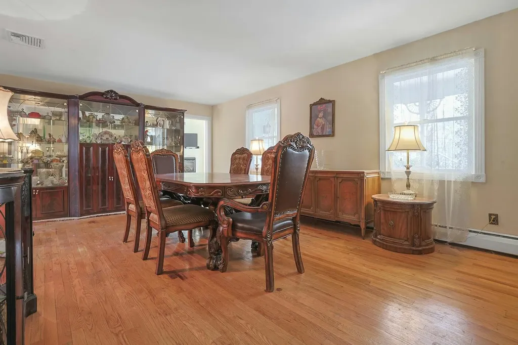 6 Butternut Lane Nanuet NY 10954
