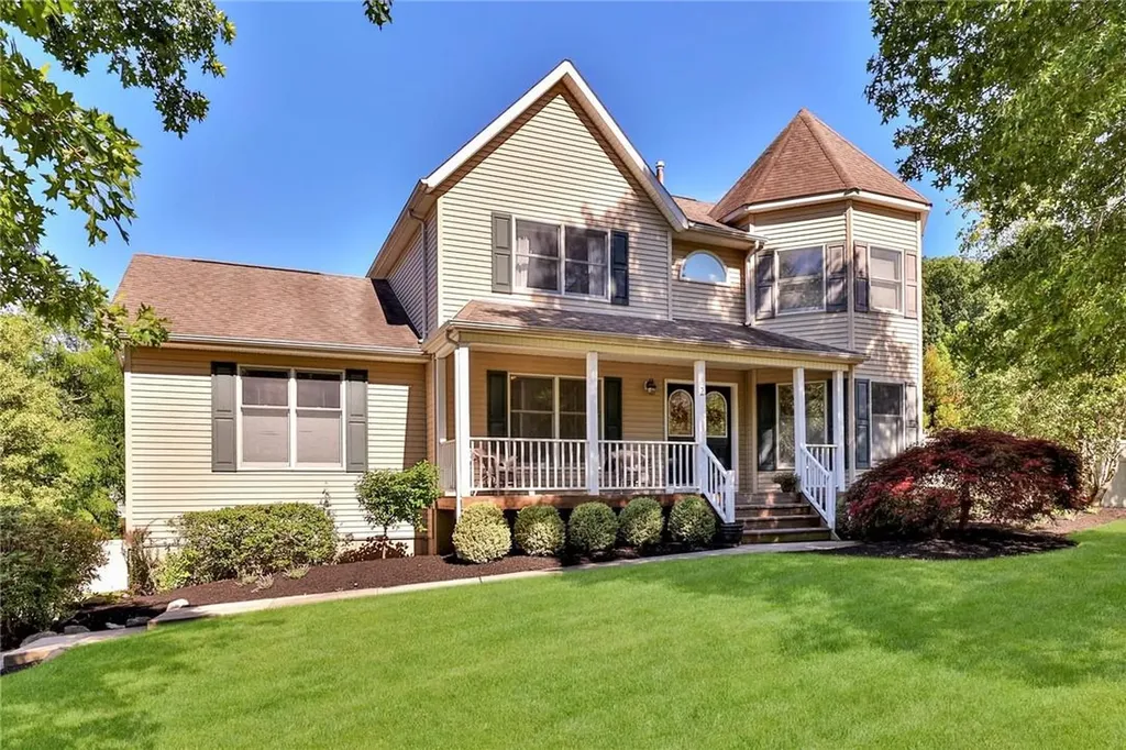 2 Viohl Way Garnerville NY 10923